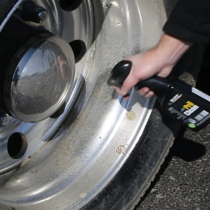 Flitz PDK 25502 Metal Polishing Kit and Car Cleaning Kit Exterior, Detailer��s Choice Bucket