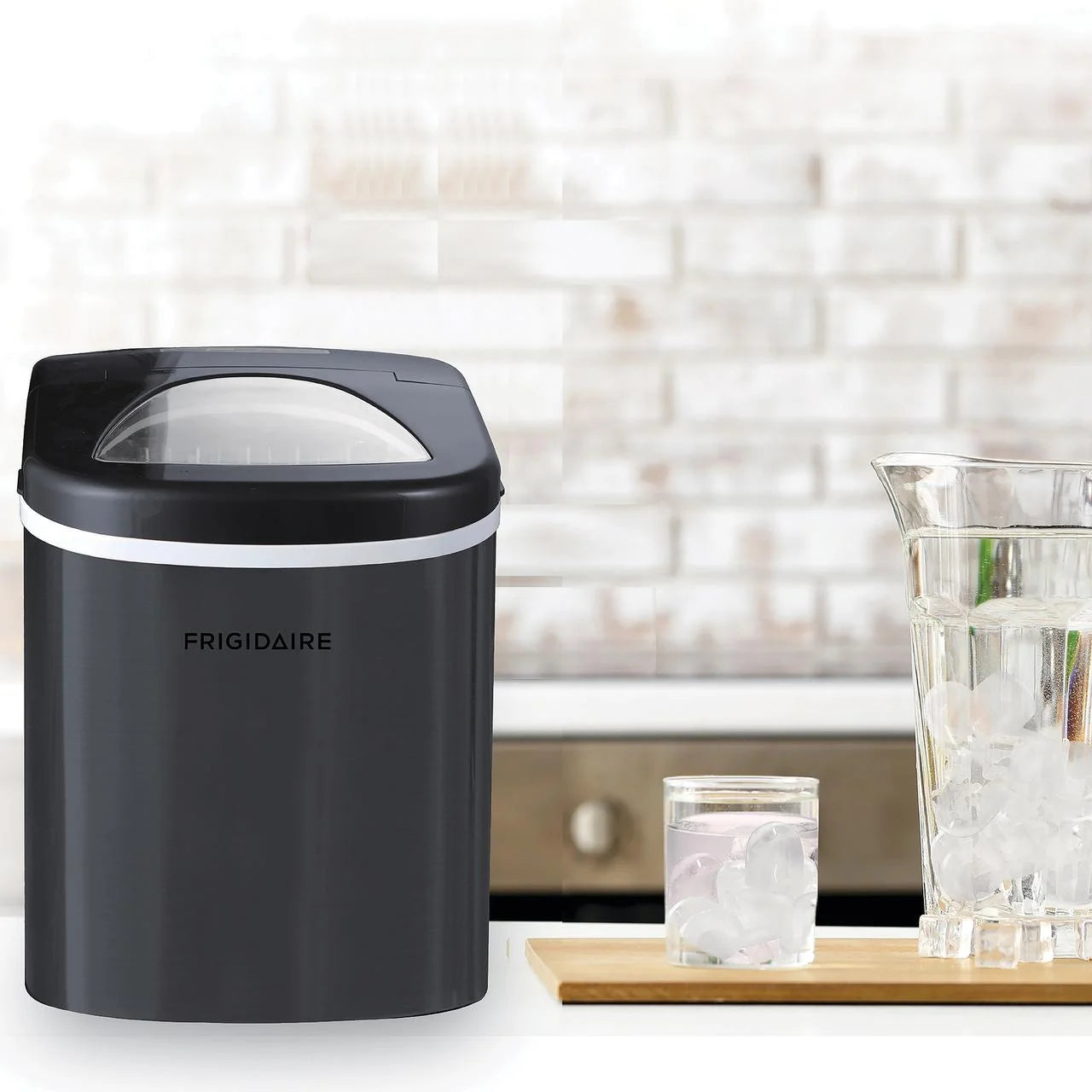 Frigidaire Portable Self Cleaning Ice Maker, Black Stainless Steel, (EFIC117-Ssblack_Sc)